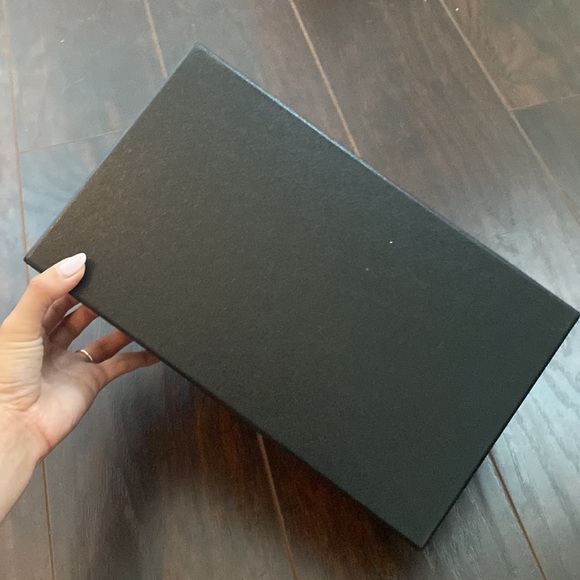 Chanel shoe box - Picture 4 of 5